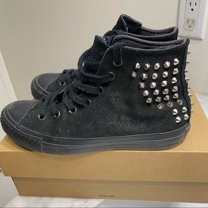 Converse Rock style sneaker